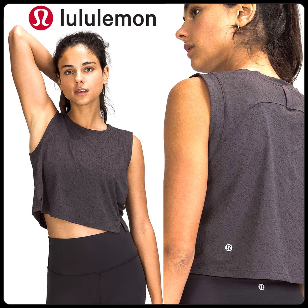 🆕Lululemon “Cropped train tank” (grey)